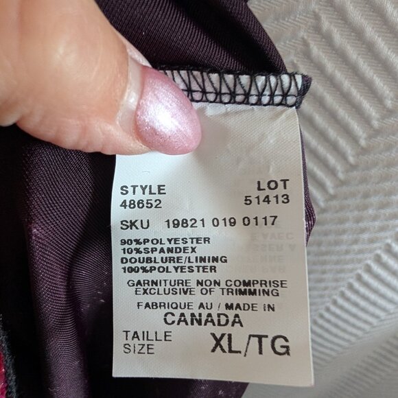 Le Chateau Velvet Dark Floral Halter Midi Dress Asymmetrical Hem XL Whimsigoth - Picture 12 of 13